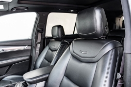 Used 2021  Cadillac XT6 FWD 4dr Luxury at Pre-Owned Plus near San Antonio, TX