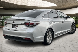 Used 2016 Hyundai Sonata Hybrid 4d Sedan SE at Pre-Owned Plus near San Antonio, TX