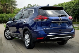 Used 2018  Nissan Rogue 4d SUV FWD SV at Pre-Owned Plus near San Antonio&comma; TX