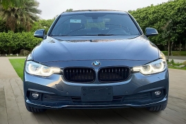 Used 2018  BMW 3 Series 320i xDrive Sedan South Africa at Pre-Owned Plus near San Antonio&comma; TX