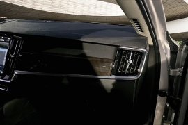 Used 2018  Volvo S90 4d Sedan FWD T5 Momentum at Pre-Owned Plus near San Antonio&comma; TX