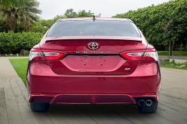Used 2020  Toyota Camry 4d Sedan SE at Pre-Owned Plus near San Antonio&comma; TX