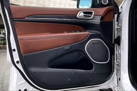 Used 2018  Jeep Grand Cherokee 4d SUV 2WD Summit V6 at Pre-Owned Plus near San Antonio&comma; TX