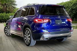 Used 2021  Mercedes-Benz GLB GLB 250 SUV at Pre-Owned Plus near San Antonio&comma; TX