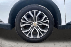 Used 2017  Mitsubishi Outlander 4d SUV FWD SEL at Pre-Owned Plus near San Antonio&comma; TX