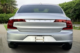 Used 2018  Volvo S90 4d Sedan FWD T5 Momentum at Pre-Owned Plus near San Antonio&comma; TX