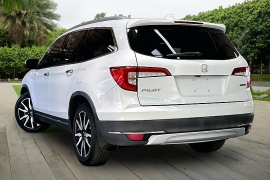Used 2020  Honda Pilot 4d SUV FWD Touring 7-Passenger at Pre-Owned Plus near San Antonio&comma; TX