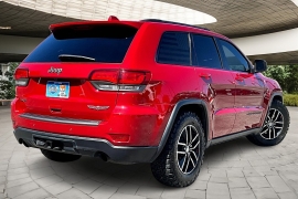 Used 2018 Jeep Grand Cherokee 4d SUV 4WD Trailhawk V8 at Pre-Owned Plus near San Antonio, TX