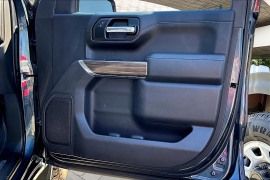 Used 2020  Chevrolet Silverado 1500 2WD Crew Cab LT Texas Edition at Pre-Owned Plus near San Antonio&comma; TX