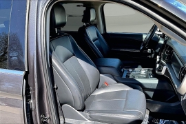 Used 2024  Ford Expedition Max XLT 4x4 at Pre-Owned Plus near San Antonio&comma; TX