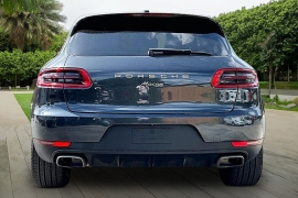 Used 2018  Porsche Macan 4d SUV AWD at Pre-Owned Plus near San Antonio&comma; TX