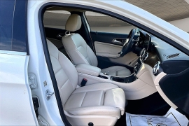 Used 2018  Mercedes-Benz GLA-Class 4d SUV GLA250 at Pre-Owned Plus near San Antonio&comma; TX