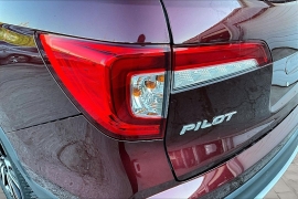 Used 2020  Honda Pilot 4d SUV FWD Touring 8-Passenger at Pre-Owned Plus near San Antonio&comma; TX