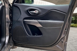 Used 2019  Jeep Cherokee 4d SUV 4WD Limited 3&period;2L at Pre-Owned Plus near San Antonio&comma; TX