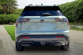 Used 2025  Chevrolet Equinox FWD 4dr ACTIV w&sol;XDB at Pre-Owned Plus near San Antonio&comma; TX