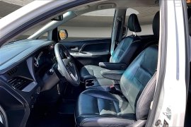 Used 2017  Toyota Sienna 4d Wagon SE at Pre-Owned Plus near San Antonio&comma; TX