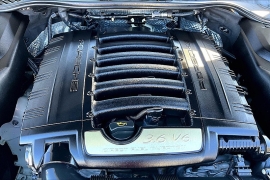 Used 2018  Porsche Cayenne 4d SUV AWD Platinum at Pre-Owned Plus near San Antonio&comma; TX