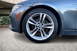 Used 2018  BMW 3 Series 320i xDrive Sedan South Africa at Pre-Owned Plus near San Antonio&comma; TX