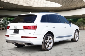 Used 2019  Audi Q7 4d SUV 3&period;0T Quattro Prestige at Pre-Owned Plus near San Antonio&comma; TX