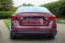 Used 2023  Nissan Altima 2&period;5 SV Sedan at Pre-Owned Plus near San Antonio&comma; TX