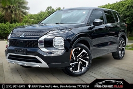 Used 2022  Mitsubishi OUTLANDER SE FWD at Pre-Owned Plus near San Antonio&comma; TX