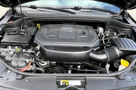 Used 2019  Jeep Grand Cherokee 4d SUV 2WD Laredo Altitude at Pre-Owned Plus near San Antonio&comma; TX