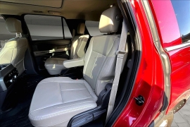 Used 2020  Ford Expedition 4d SUV 2WD XLT at Pre-Owned Plus near San Antonio&comma; TX