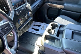 Used 2020  Chevrolet Silverado 1500 2WD Crew Cab LT Texas Edition at Pre-Owned Plus near San Antonio&comma; TX