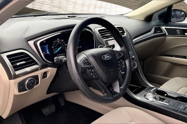 Used 2020  Ford Fusion Hybrid 4d Sedan FWD SE at Pre-Owned Plus near San Antonio&comma; TX