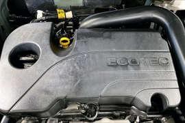 Used 2025  Chevrolet Equinox FWD 4dr ACTIV w&sol;XDB at Pre-Owned Plus near San Antonio&comma; TX