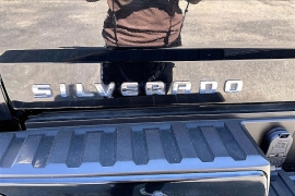 Used 2018  Chevrolet Silverado 1500 4WD Crew Cab LT Z71 Texas Edition at Pre-Owned Plus near San Antonio&comma; TX