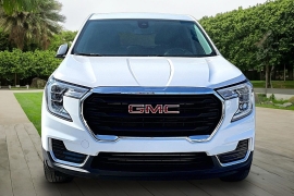 Used 2024  GMC Terrain FWD 4dr SLE at Pre-Owned Plus near San Antonio&comma; TX