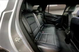 Used 2025  Chevrolet Equinox FWD 4dr LT w&sol;1LT at Pre-Owned Plus near San Antonio&comma; TX