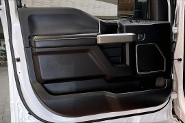 Used 2018  Ford F-150 4WD SuperCrew Raptor at Pre-Owned Plus near San Antonio&comma; TX