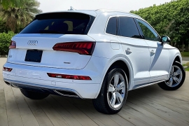 Used 2019  Audi Q5 4d SUV 2&period;0T Quattro Premium Plus at Pre-Owned Plus near San Antonio&comma; TX