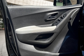 Used 2020 Chevrolet Trax 4d SUV FWD LS at Pre-Owned Plus near San Antonio, TX
