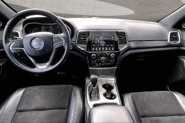 Used 2019  Jeep Grand Cherokee 4d SUV 2WD Laredo Altitude at Pre-Owned Plus near San Antonio&comma; TX