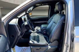 Used 2020  Ford Expedition 4d SUV 2WD XLT at Pre-Owned Plus near San Antonio&comma; TX