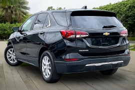 Used 2022  Chevrolet Equinox FWD 4dr LT w&sol;1LT at Pre-Owned Plus near San Antonio&comma; TX