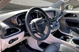 Used 2023  Chrysler Pacifica Limited FWD at Pre-Owned Plus near San Antonio&comma; TX