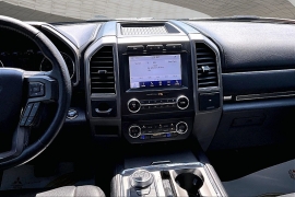 Used 2020  Ford Expedition 4d SUV 2WD XLT at Pre-Owned Plus near San Antonio&comma; TX