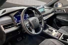 Used 2023  Mitsubishi Outlander SE FWD at Pre-Owned Plus near San Antonio&comma; TX