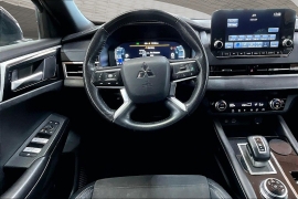 Used 2023  Mitsubishi Outlander SE FWD at Pre-Owned Plus near San Antonio&comma; TX