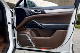 Used 2016  Porsche Cayenne 4d SUV V8 Turbo at Pre-Owned Plus near San Antonio&comma; TX