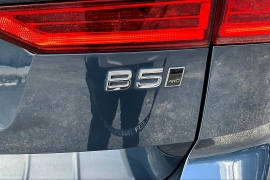 Used 2022 Volvo XC60 B5 AWD Momentum at Pre-Owned Plus near San Antonio, TX