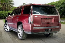 Used 2017  Cadillac Escalade 4d SUV RWD Luxury at Pre-Owned Plus near San Antonio&comma; TX