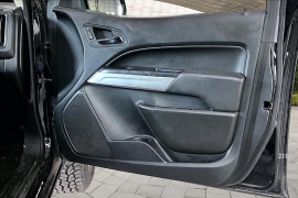 Used 2020  Chevrolet Colorado 2WD Crew Cab LT at Pre-Owned Plus near San Antonio&comma; TX