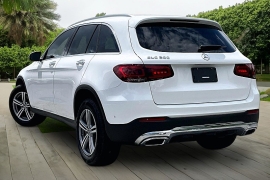 Used 2022  Mercedes-Benz GLC GLC 300 SUV at Pre-Owned Plus near San Antonio&comma; TX