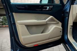 Used 2019  Porsche Cayenne 4d SUV AWD at Pre-Owned Plus near San Antonio&comma; TX