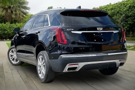 Used 2020  Cadillac XT5 4d SUV FWD Premium Luxury V6 at Pre-Owned Plus near San Antonio&comma; TX